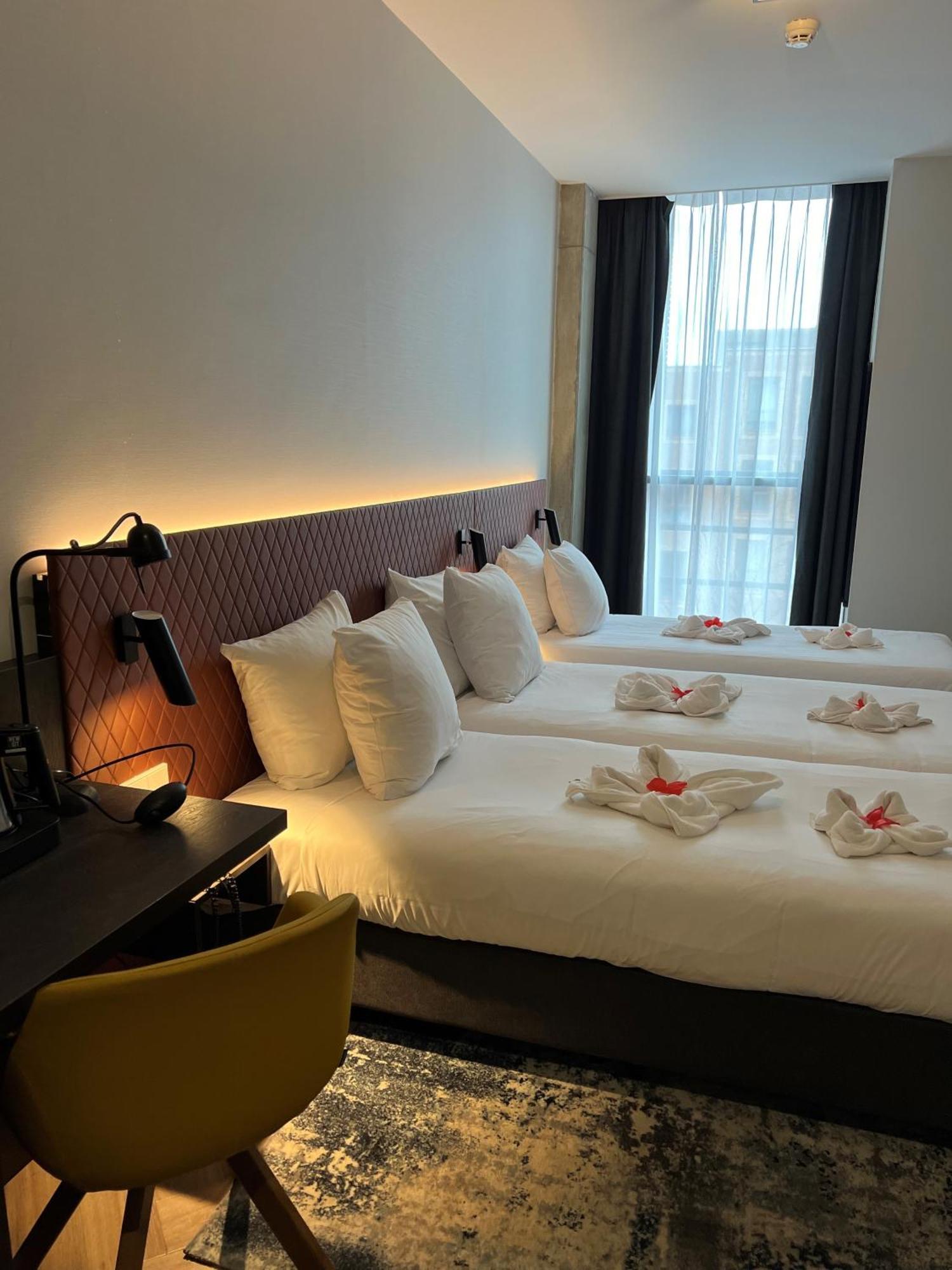 Hotel New Kit Амстердам Экстерьер фото